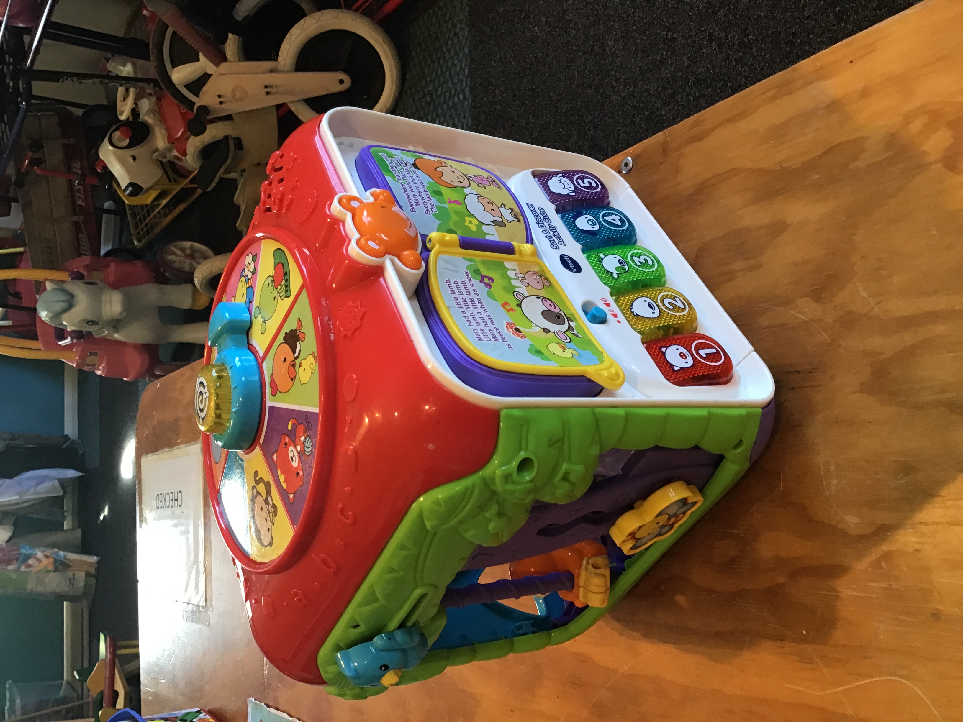 Activity Cube with sounds